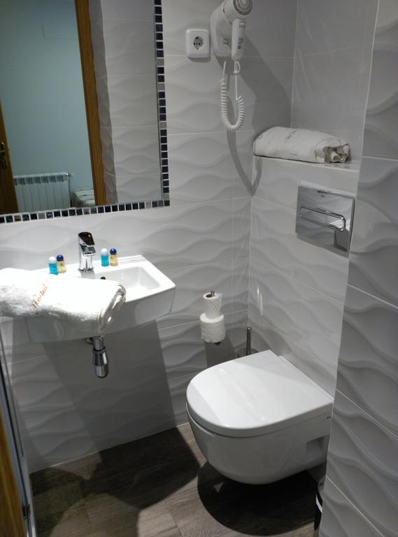 Hostal Paquita Madrid Exterior foto